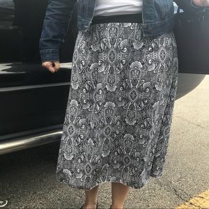 Lularoe Lola